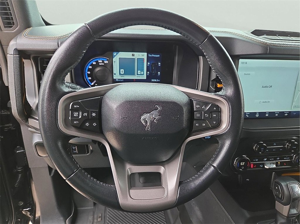 Used 2024 Ford Bronco Badlands image 15