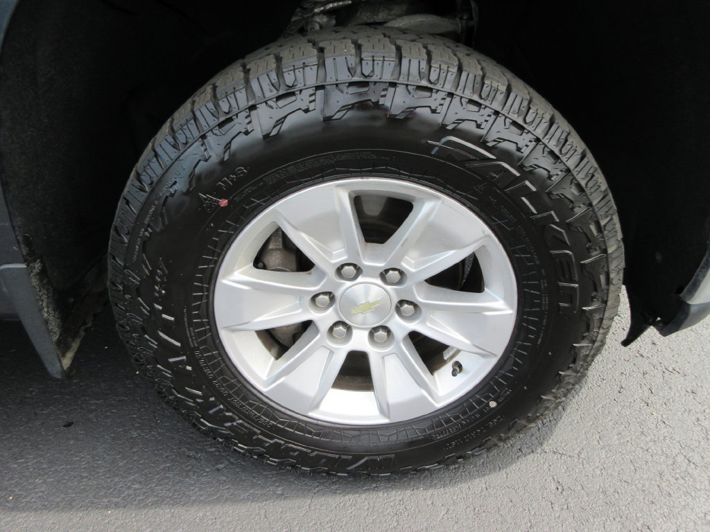Used 2020 Chevrolet Silverado 1500 LT w/ All-Star Edition AWD/4WD image 9