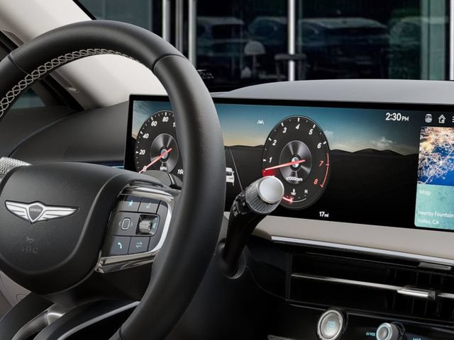 New 2027 Genesis GV70 2.5T Select AWD/4WD image 13