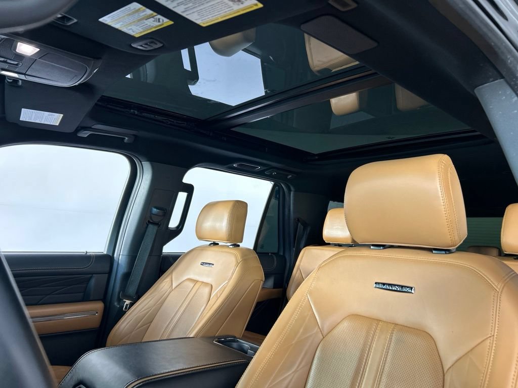 Used 2022 Ford Expedition Max Platinum AWD/4WD image 28