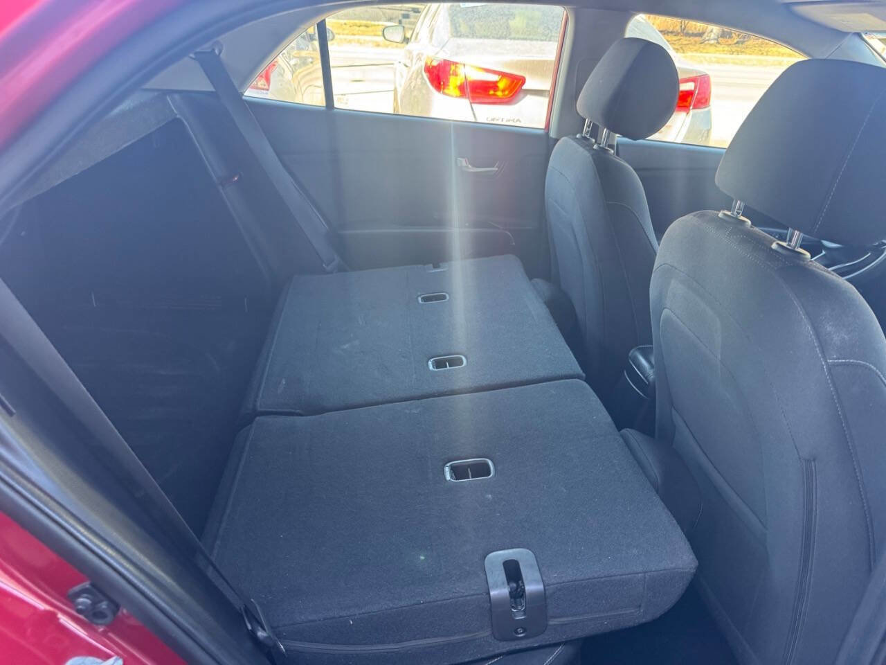 Used 2018 Kia Rio S image 18