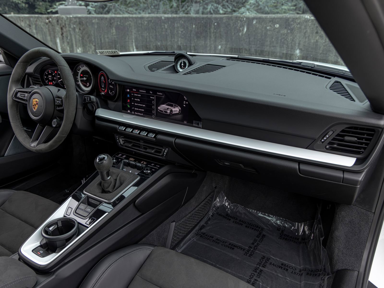 Certified 2022 Porsche 911 Targa 4 GTS AWD/4WD image 52