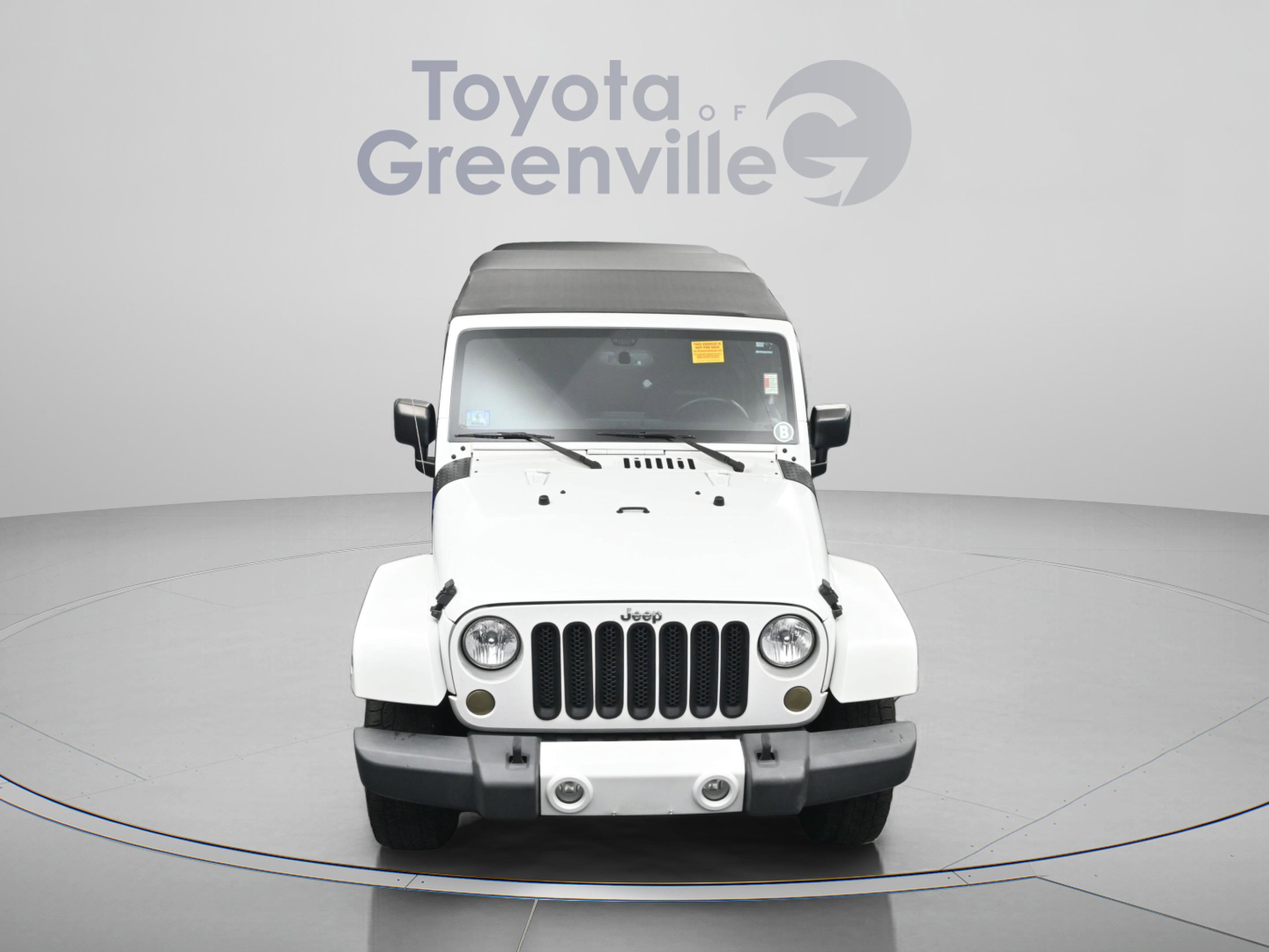 Used 2016 Jeep Wrangler Unlimited Sahara w/ Connectivity Group image 22