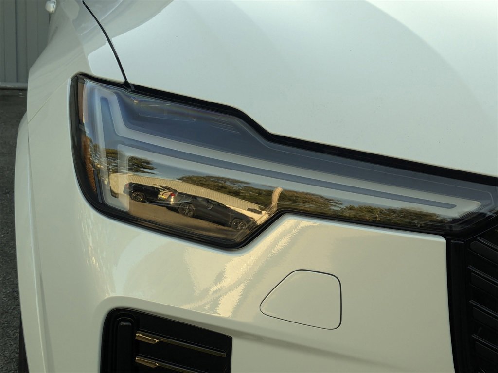 New 2026 Volvo XC90 B6 Ultra w/ Protection Package Premier image 10