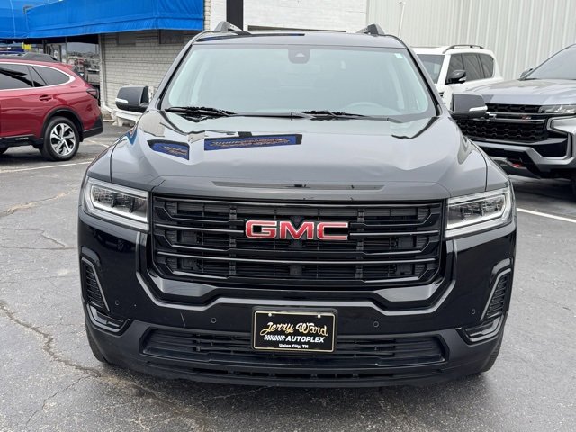 Used 2022 GMC Acadia SLE w/ Driver Convenience Package image 2