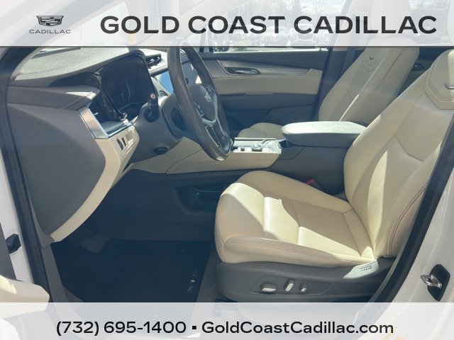 Used 2021 Cadillac XT5 Premium Luxury image 15