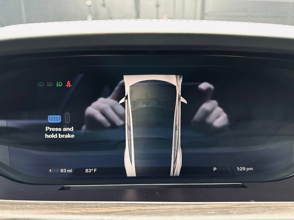 Used 2022 Tesla Model S AWD/4WD image 28