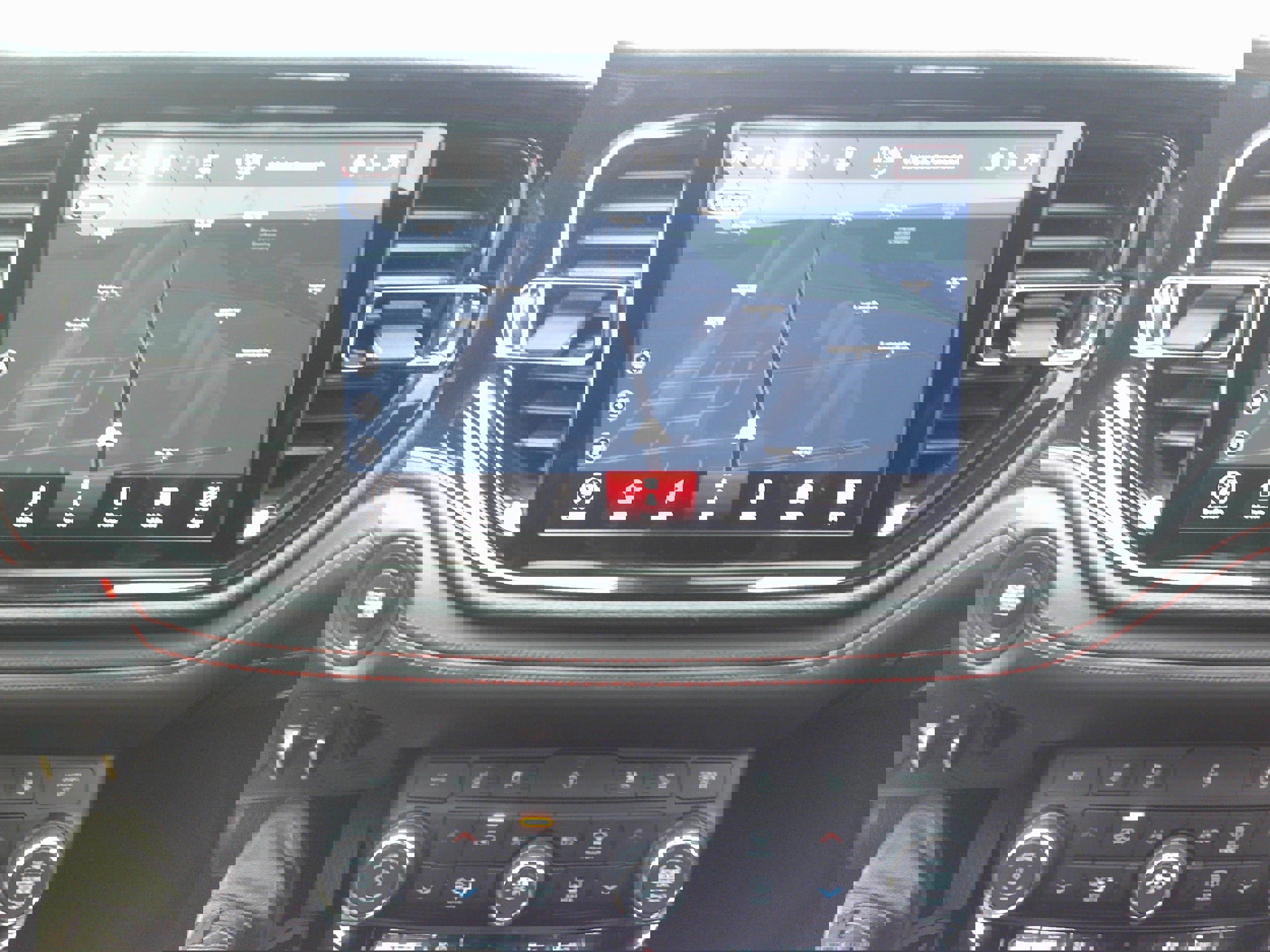 Used 2023 Dodge Durango GT image 29