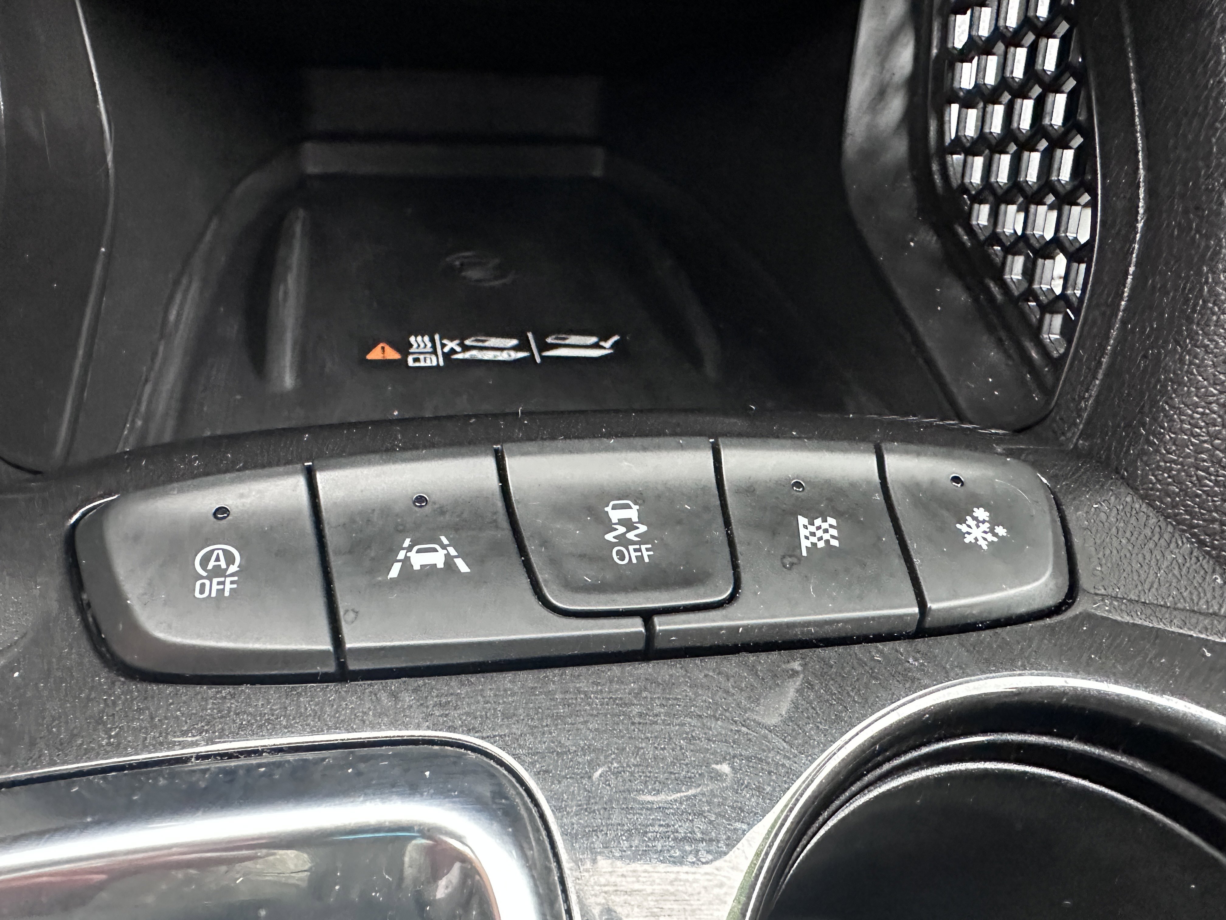 Used 2024 Chevrolet TrailBlazer LT w/ Convenience Package image 21