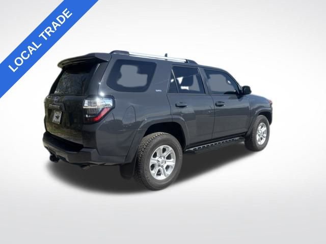 Used 2024 Toyota 4Runner SR5 Premium image 3