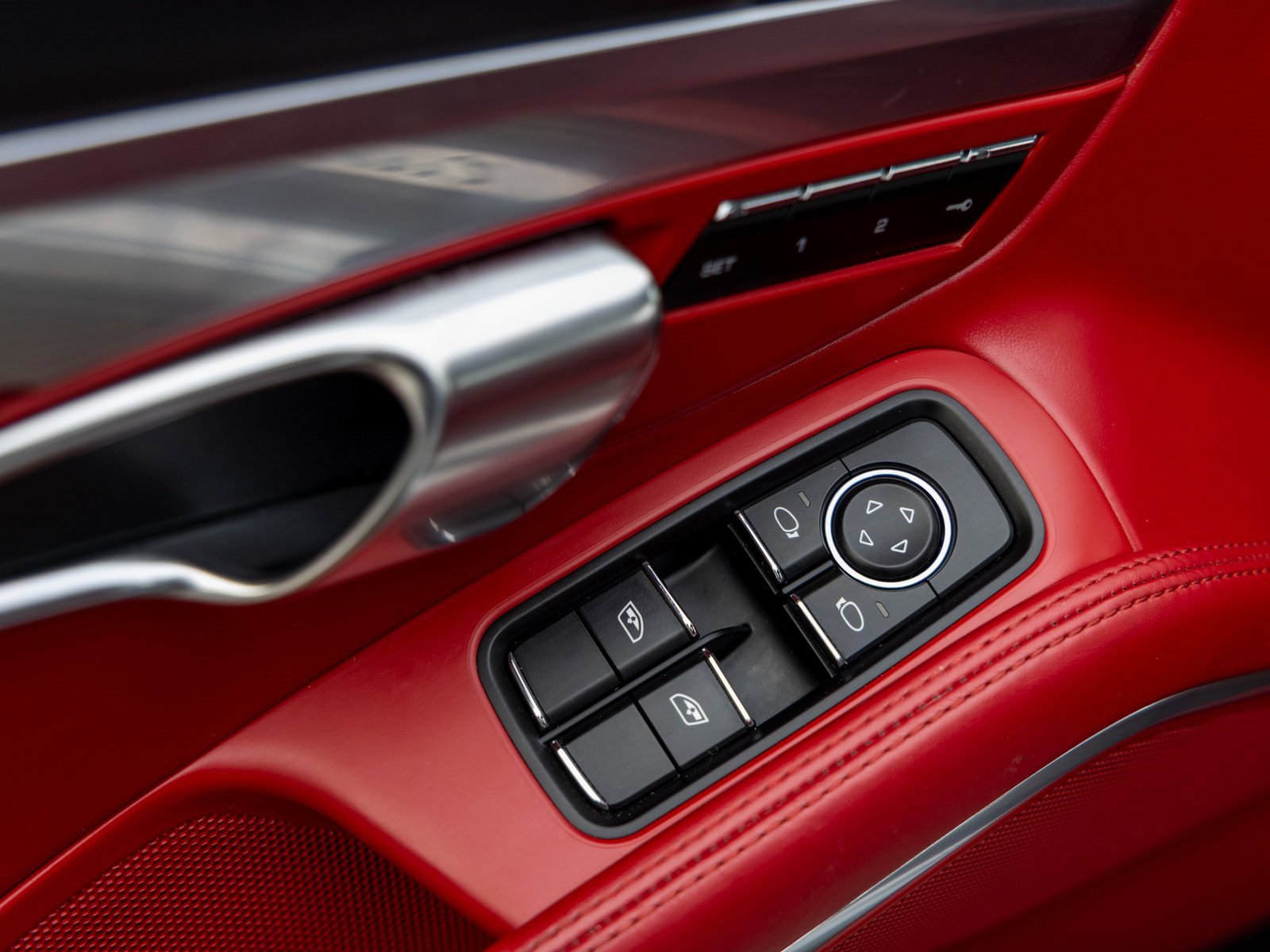 Used 2015 Porsche 911 Turbo image 24