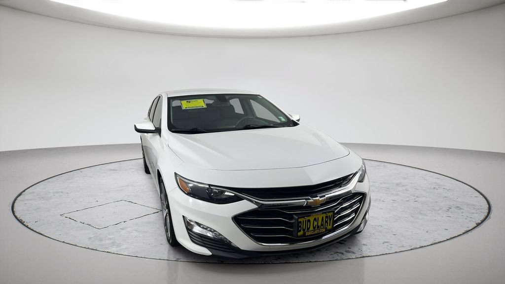 Used 2022 Chevrolet Malibu LT FWD image 4