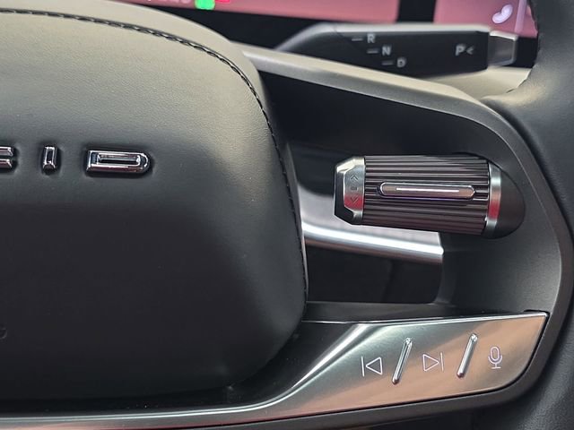Used 2023 Lucid Air Touring AWD/4WD image 17