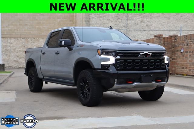 Used 2024 Chevrolet Silverado 1500 ZR2 w/ Technology Package AWD/4WD image 1
