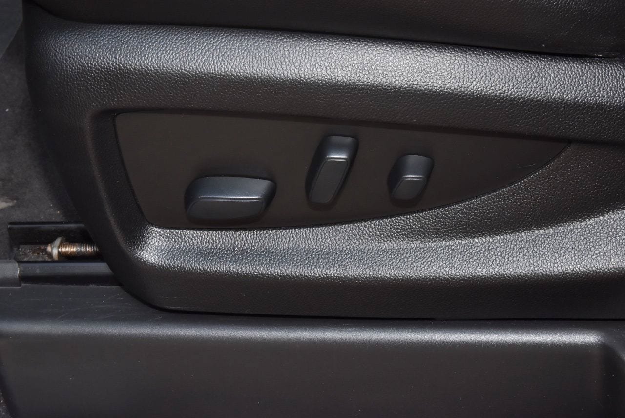Used 2019 Chevrolet Tahoe Premier AWD/4WD image 37