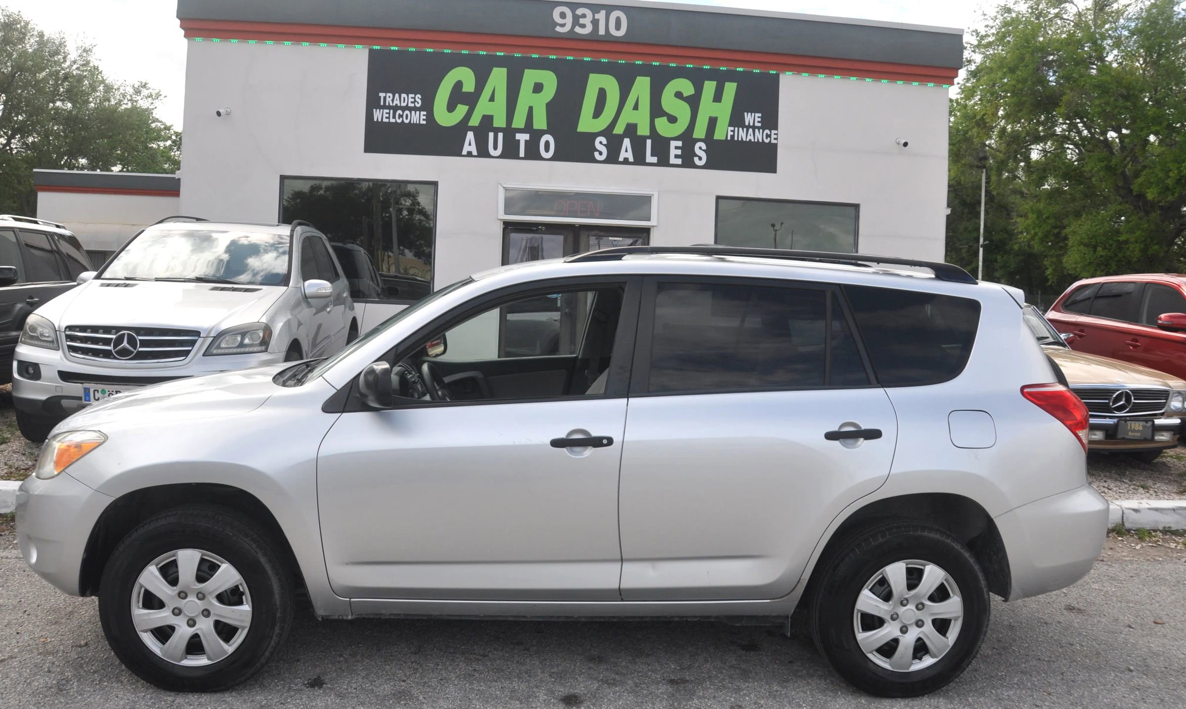 Used 2007 Toyota RAV4 2WD image 6