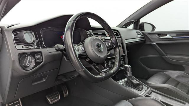 Used 2018 Volkswagen Golf R 4-Door AWD/4WD image 23