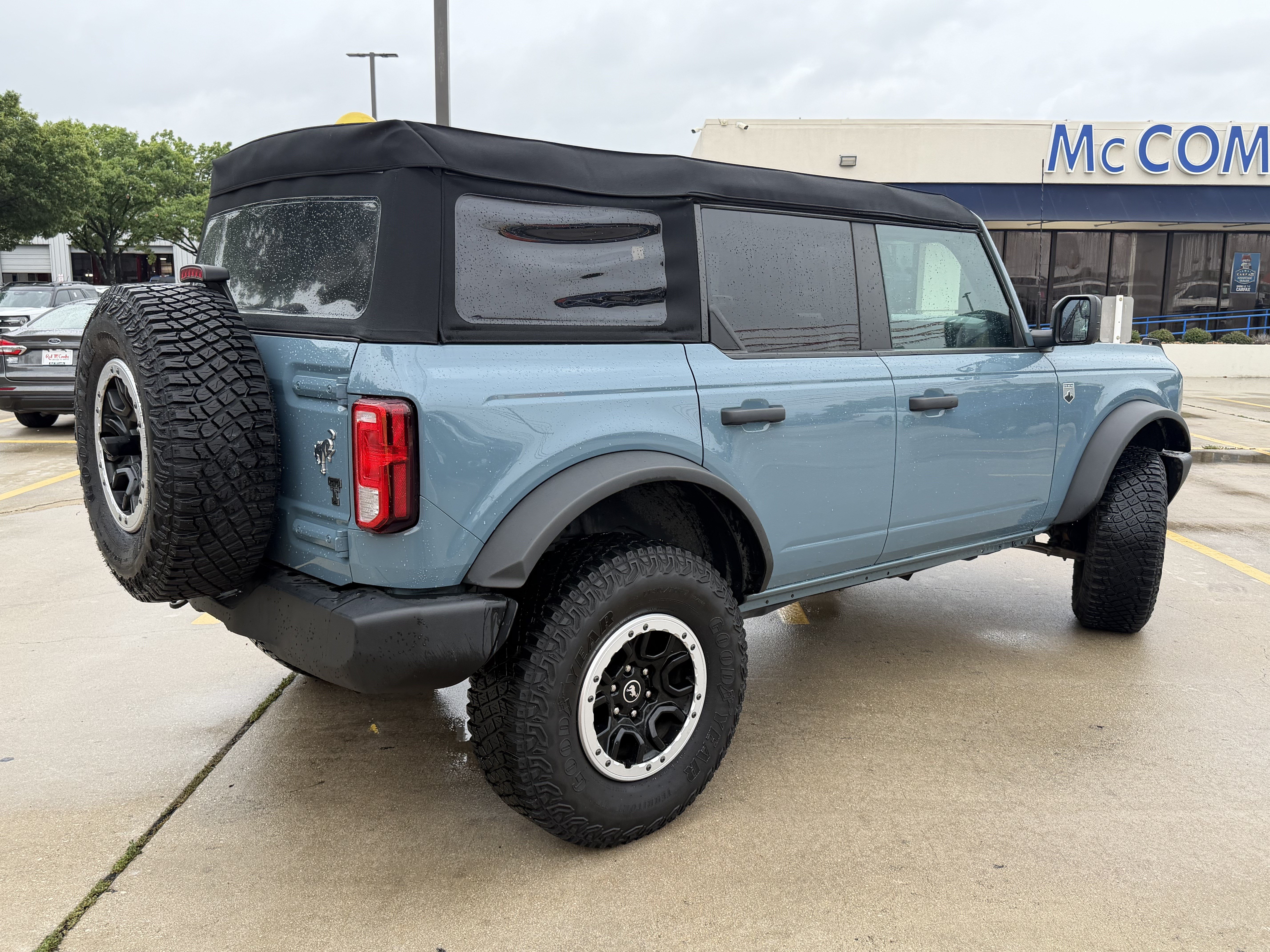Certified 2023 Ford Bronco Big Bend w/ Sasquatch Package AWD/4WD image 6