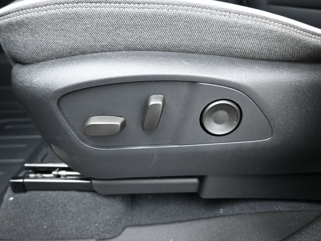 New 2026 GMC Sierra EV Elevation image 10