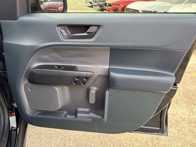 New 2025 Ford Maverick XLT w/ XLT Luxury Package image 13