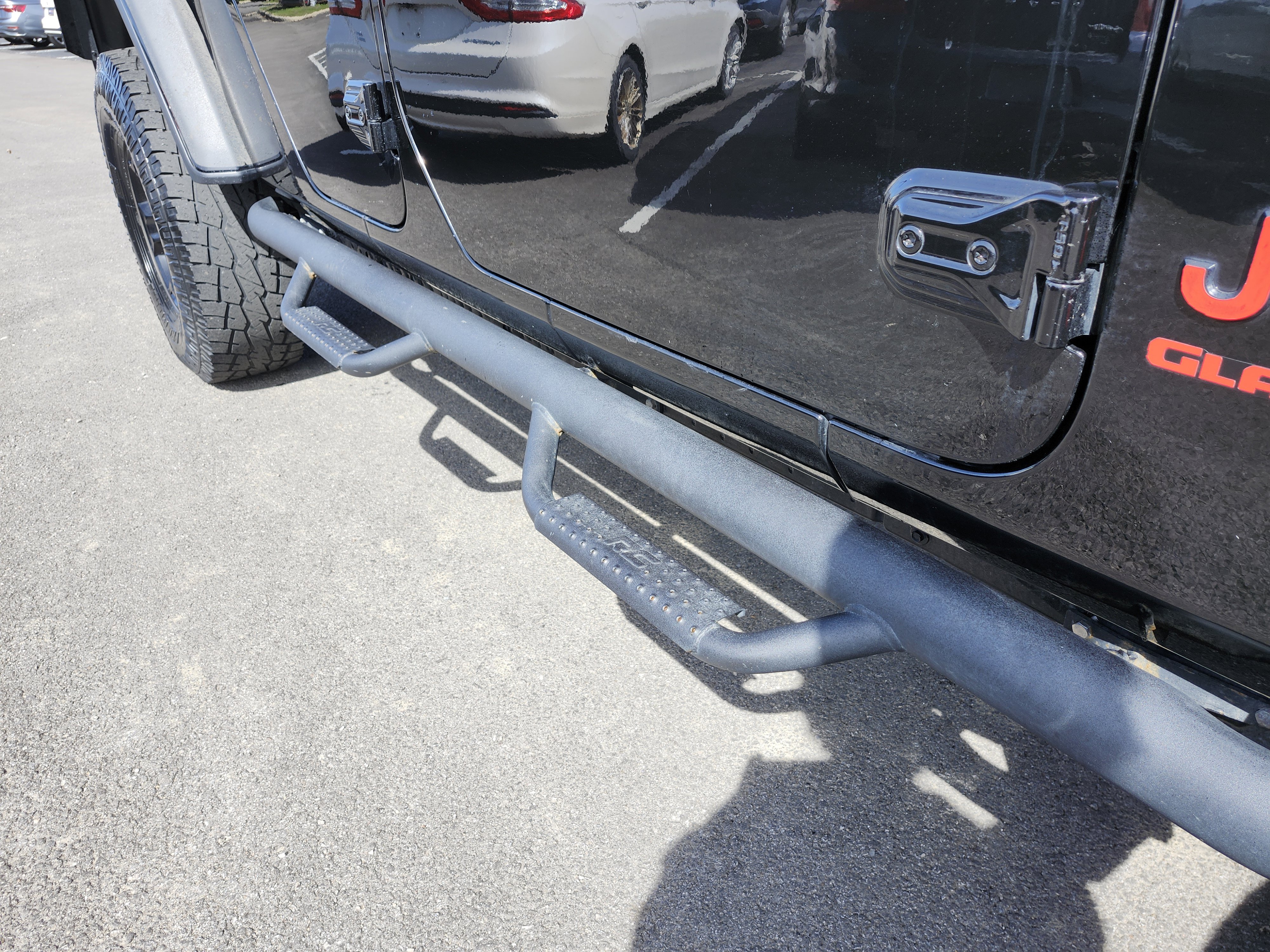 Used 2020 Jeep Gladiator Sport w/ Quick Order Package 24S image 11