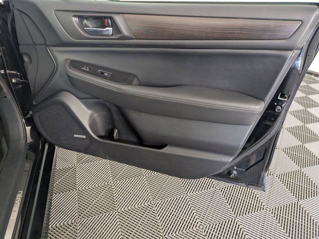 Used 2017 Subaru Legacy 3.6R Limited image 35