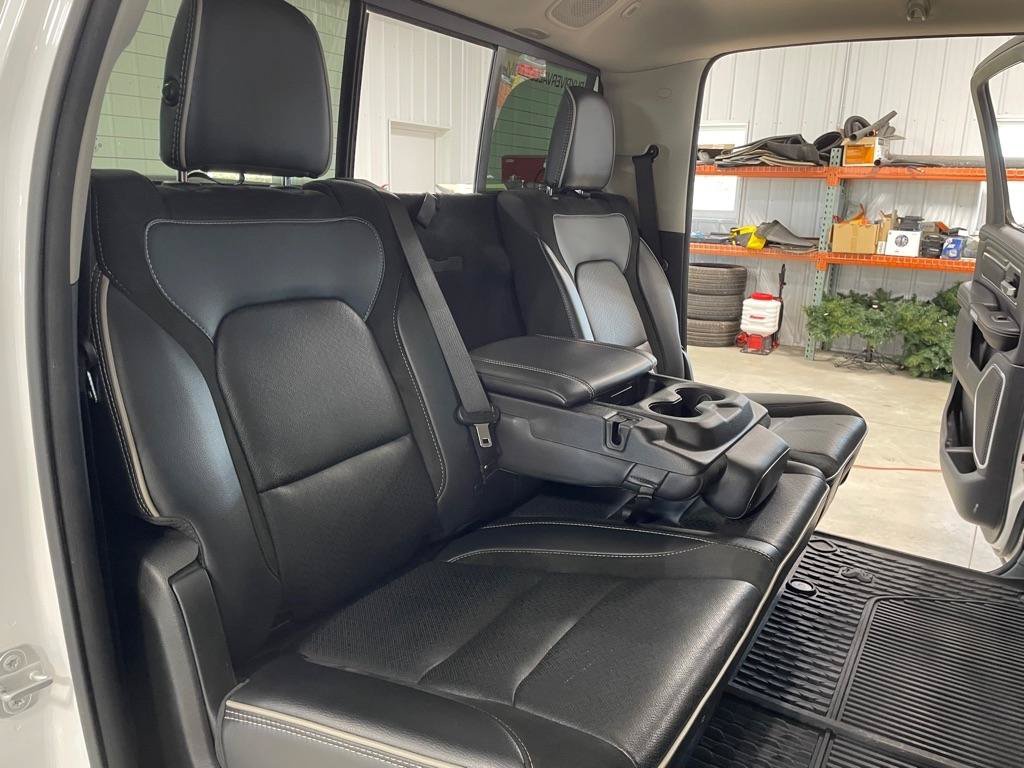 Used 2022 RAM 1500 Laramie AWD/4WD image 19