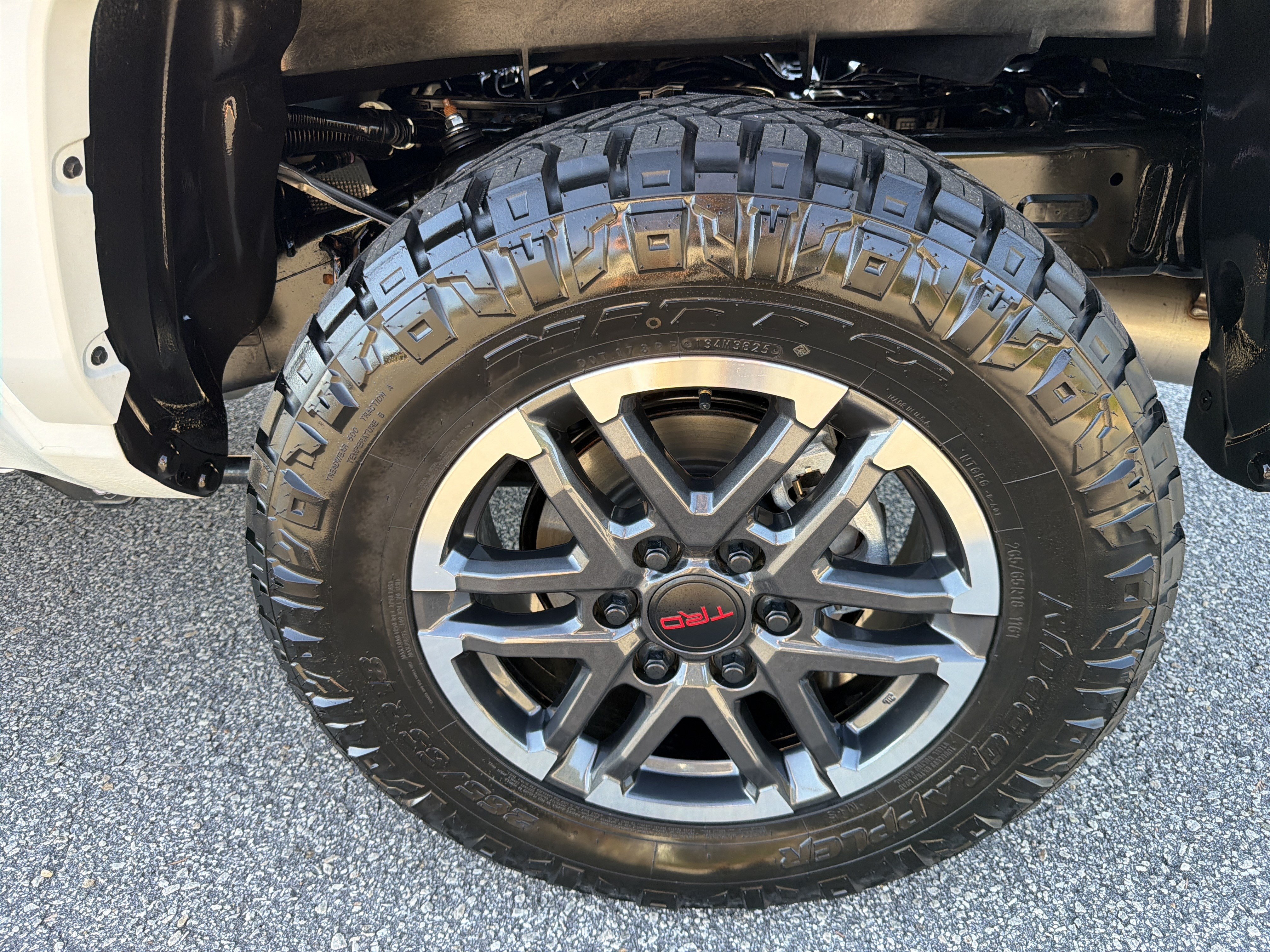 Certified 2026 Toyota Tacoma TRD Sport w/ TRD Sport Premium Package AWD/4WD image 29