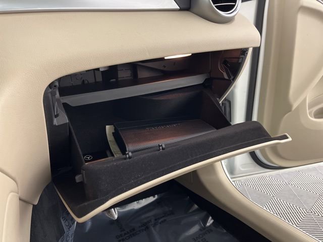 Used 2022 Mercedes-Benz GLC 300 4MATIC image 38