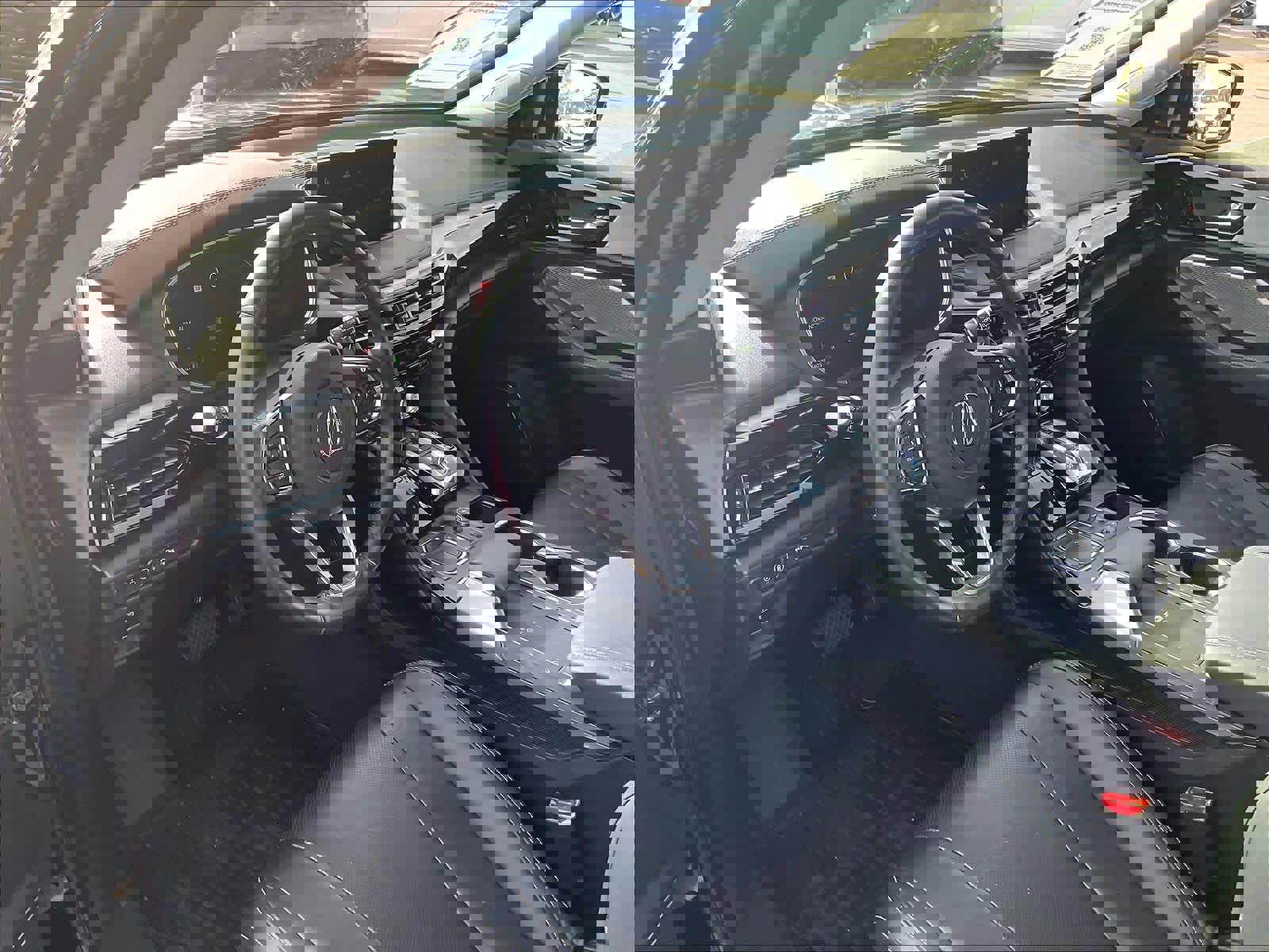 Used 2023 Acura MDX SH-AWD w/ Technology Package image 15