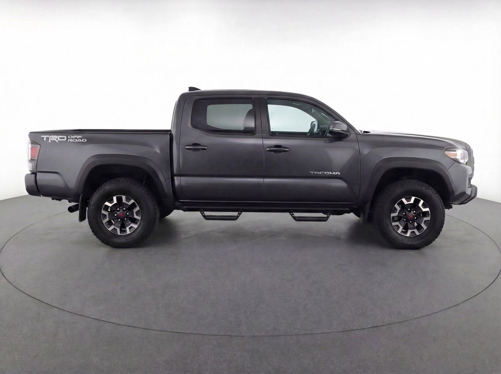 Used 2025 Toyota Tacoma TRD Off-Road image 11