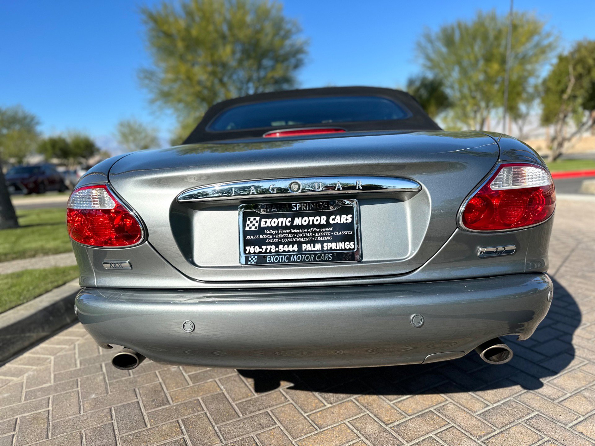 Used 2003 Jaguar XK8 Convertible image 7