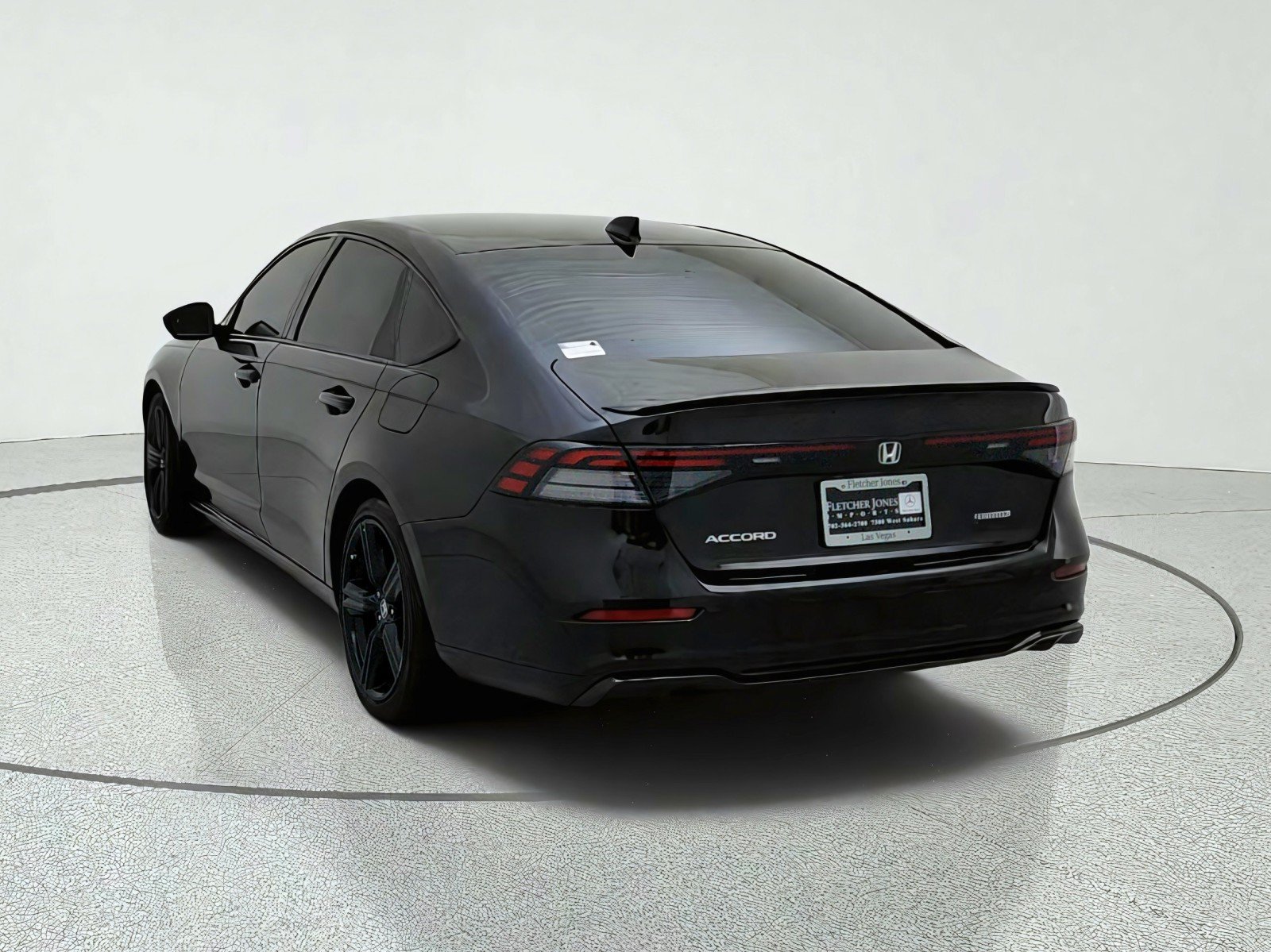 Used 2024 Honda Accord Sport image 11