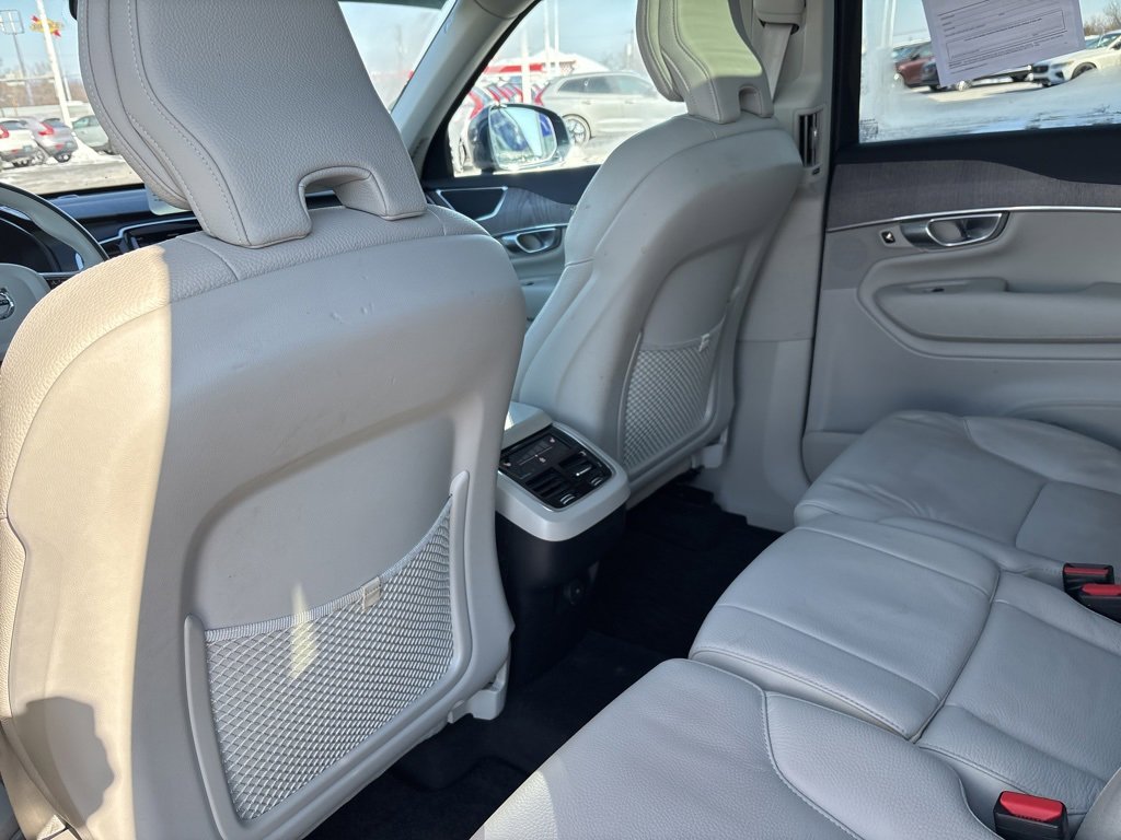 Certified 2023 Volvo XC90 B5 Plus w/ Protection Package Premier image 37