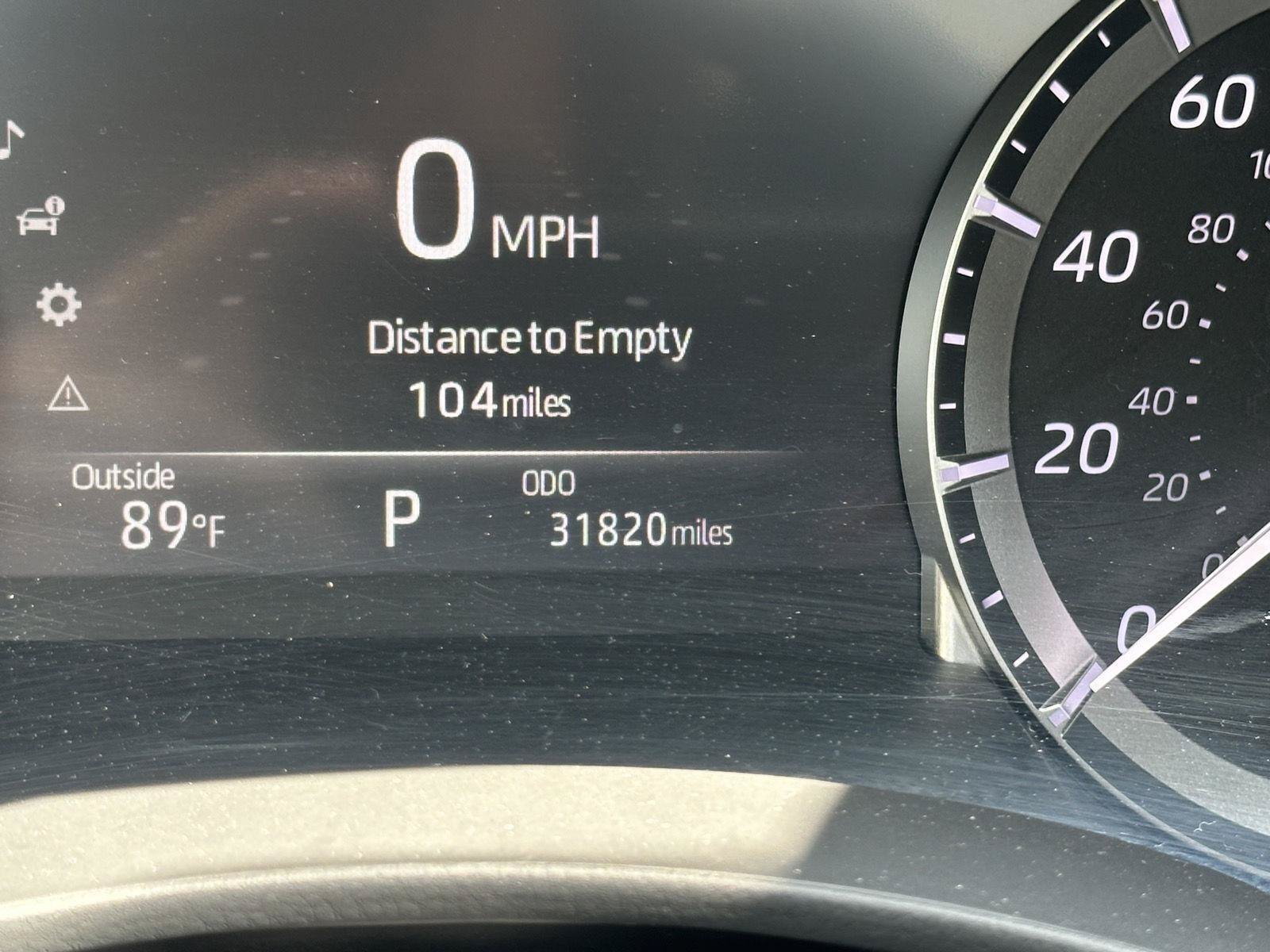 Used 2025 Toyota Highlander XLE FWD image 14