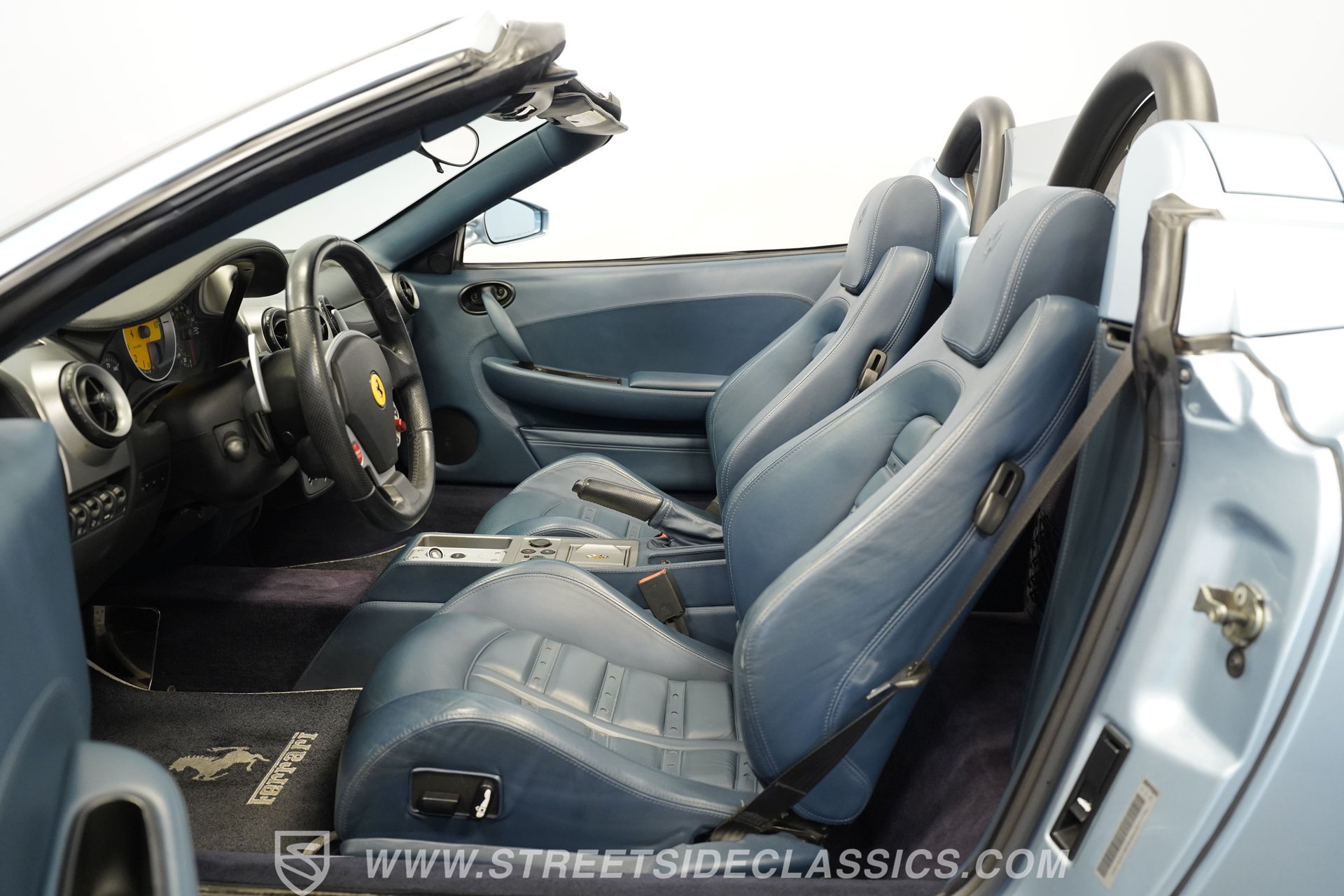 Used 2005 Ferrari F430 Spider RWD image 3