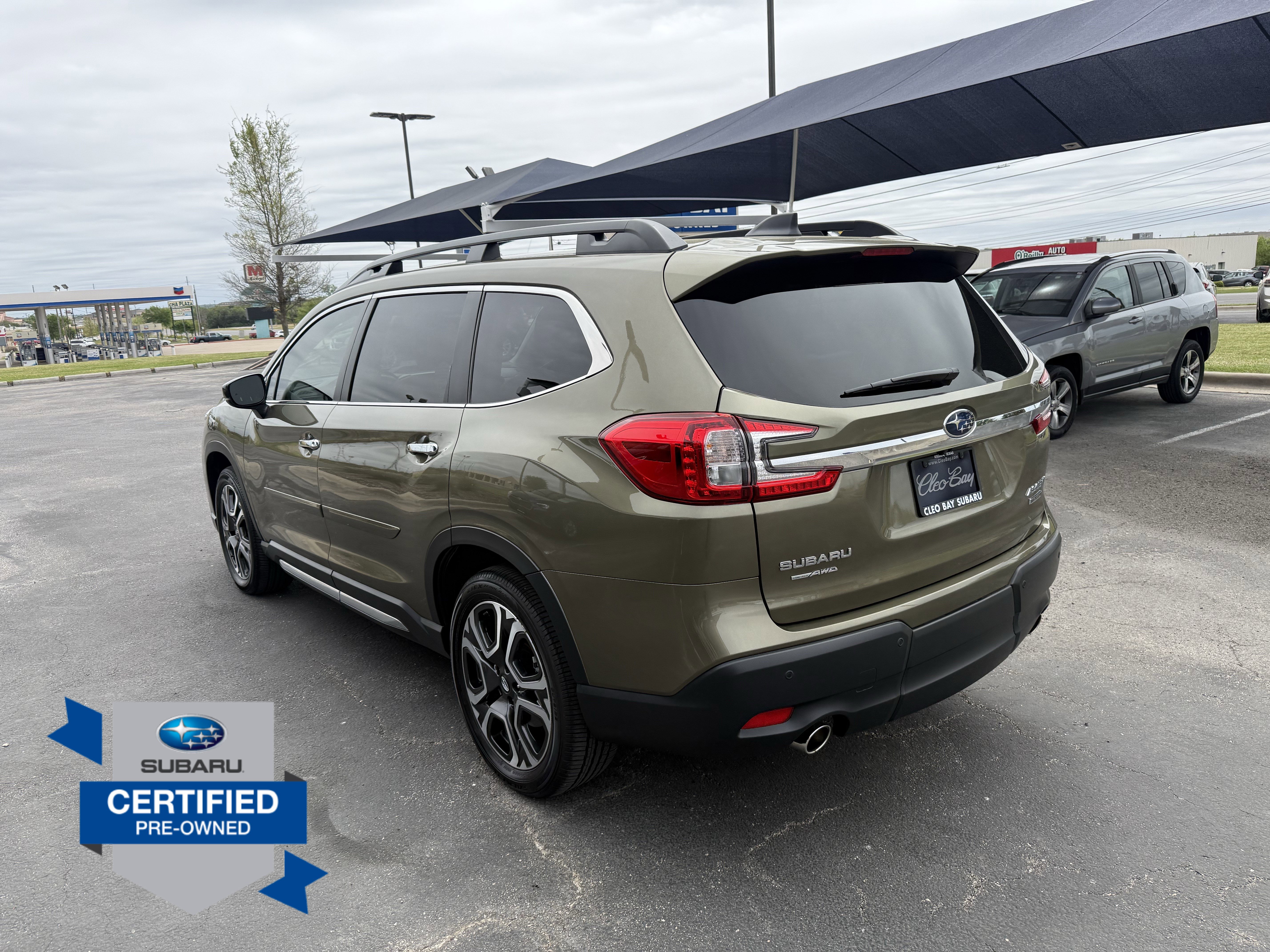 Used 2025 Subaru Ascent Touring AWD/4WD image 5