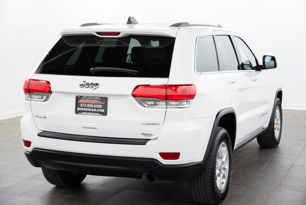Used 2015 Jeep Grand Cherokee Laredo w/ Quick Order Package 23E AWD/4WD image 17