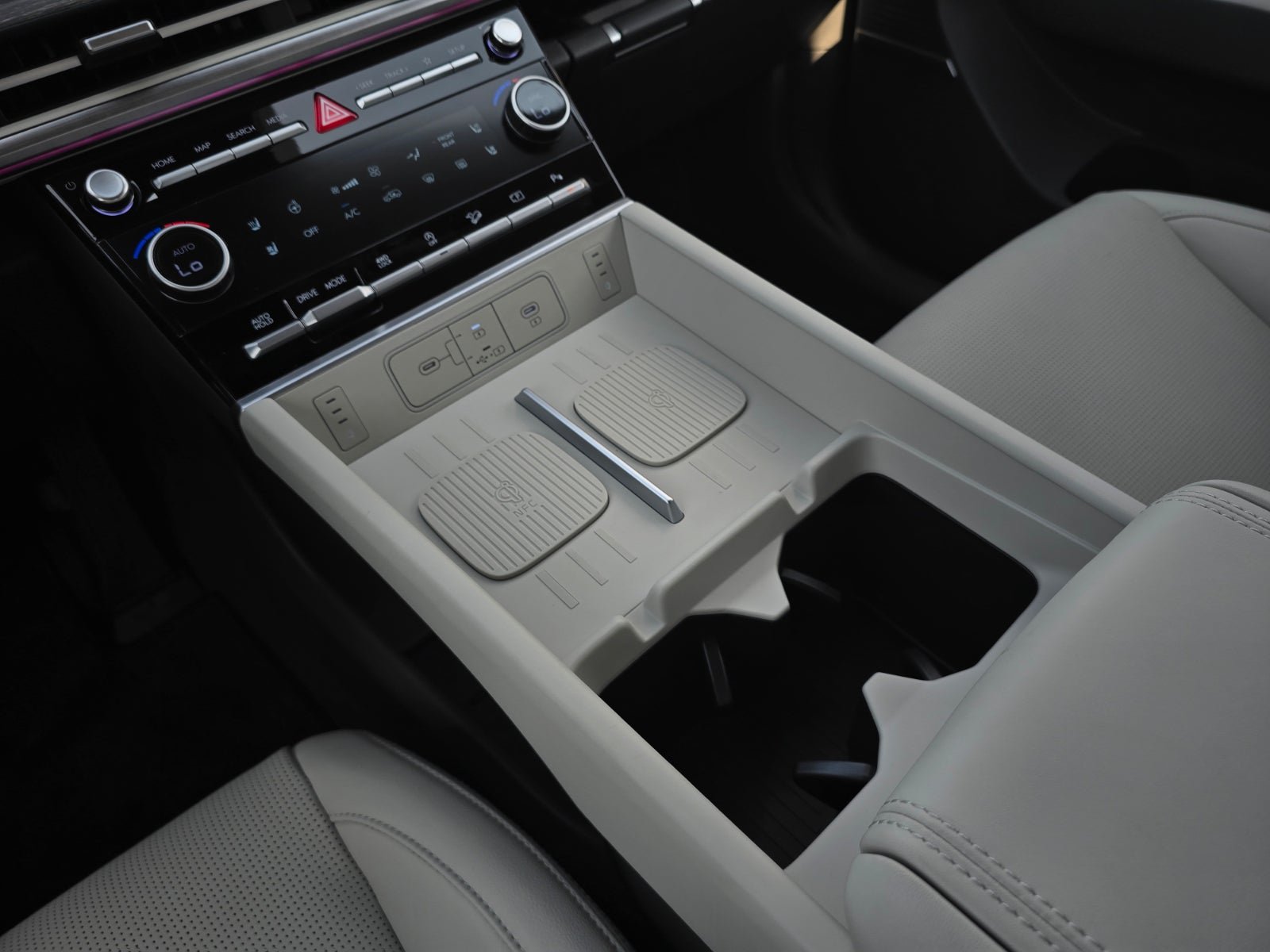 New 2027 Hyundai Santa Fe Limited AWD/4WD image 17