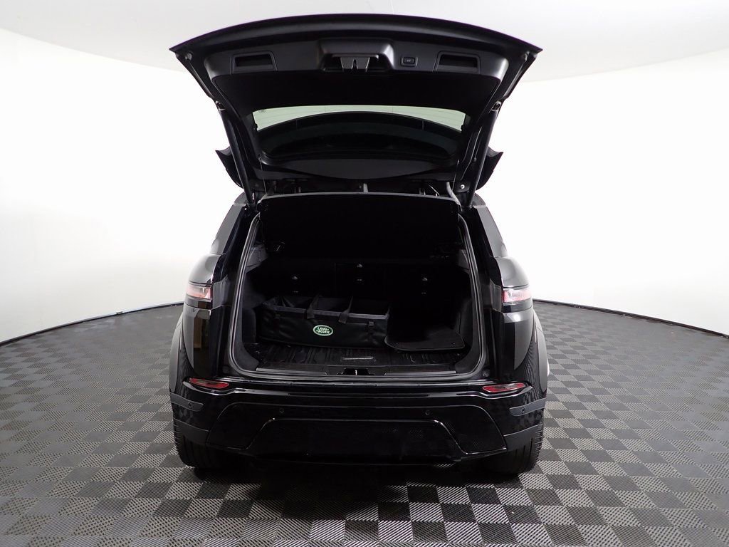 Used 2022 Land Rover Range Rover Evoque SE image 17