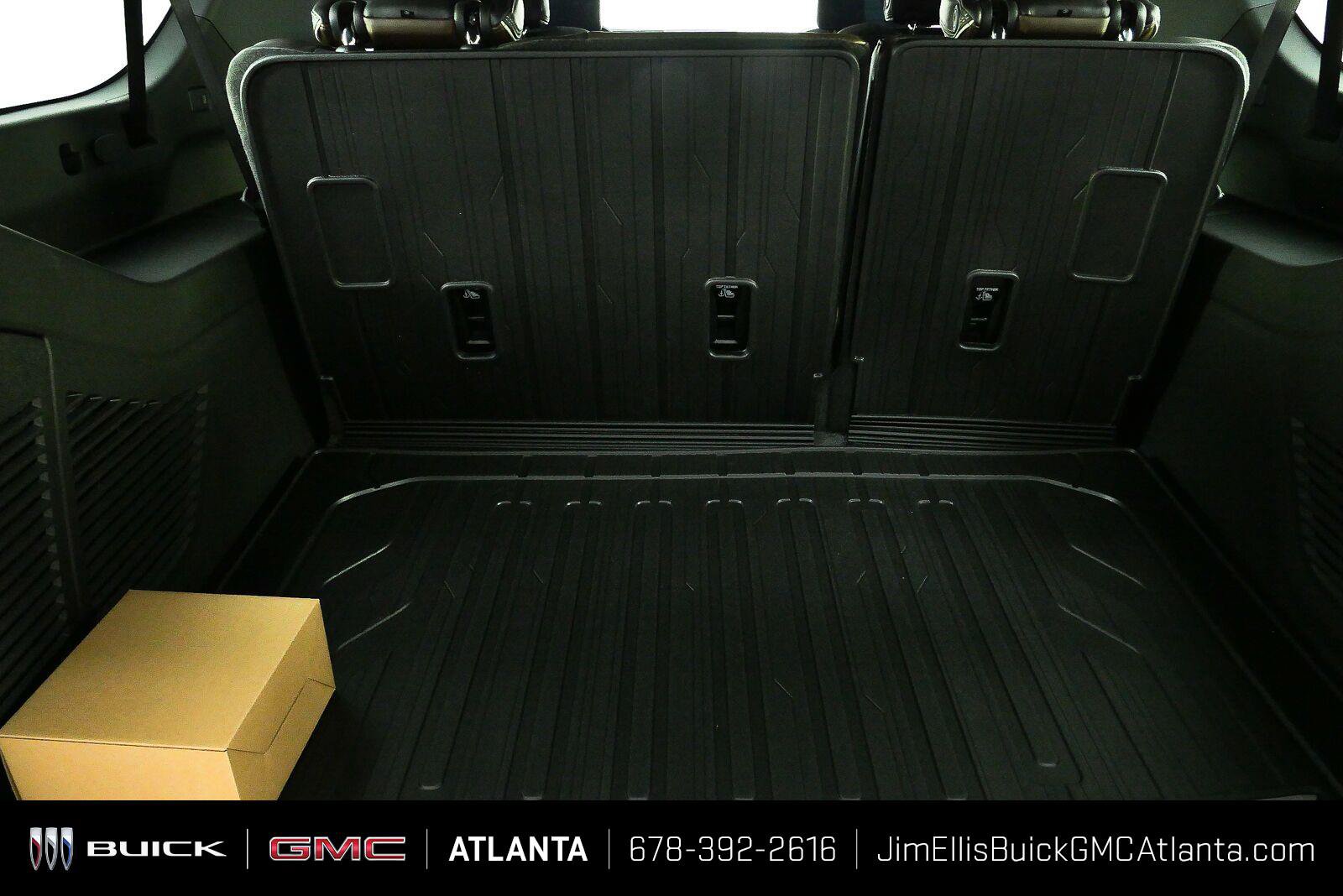 New 2026 GMC Yukon XL Denali Ultimate w/ LPO, Floor Liner Package AWD/4WD image 29