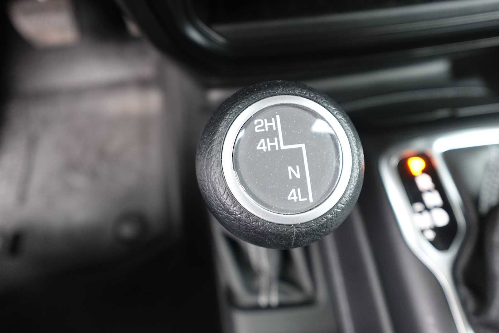 Used 2023 Jeep Wrangler Sahara w/ LED Lighting Group AWD/4WD image 23