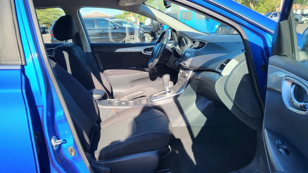 Used 2013 Nissan Sentra SR w/ Driver Pkg FWD image 19