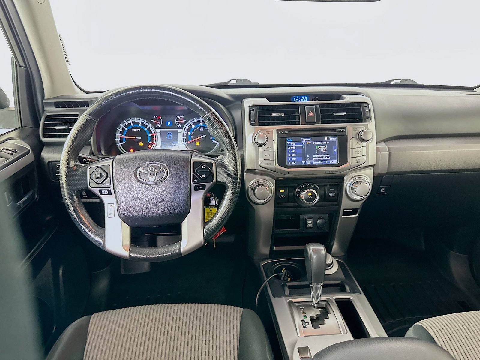 Used 2016 Toyota 4Runner SR5 AWD/4WD image 24
