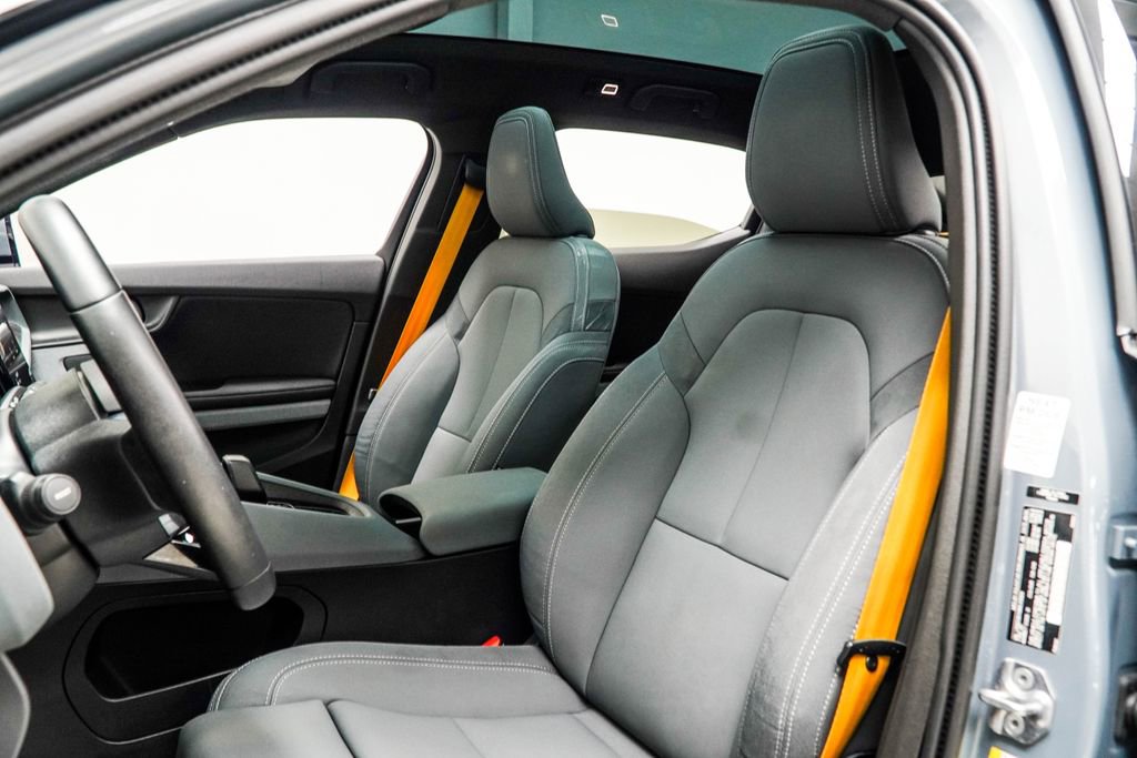 Used 2021 Polestar Polestar 2 w/ Performance Package image 37