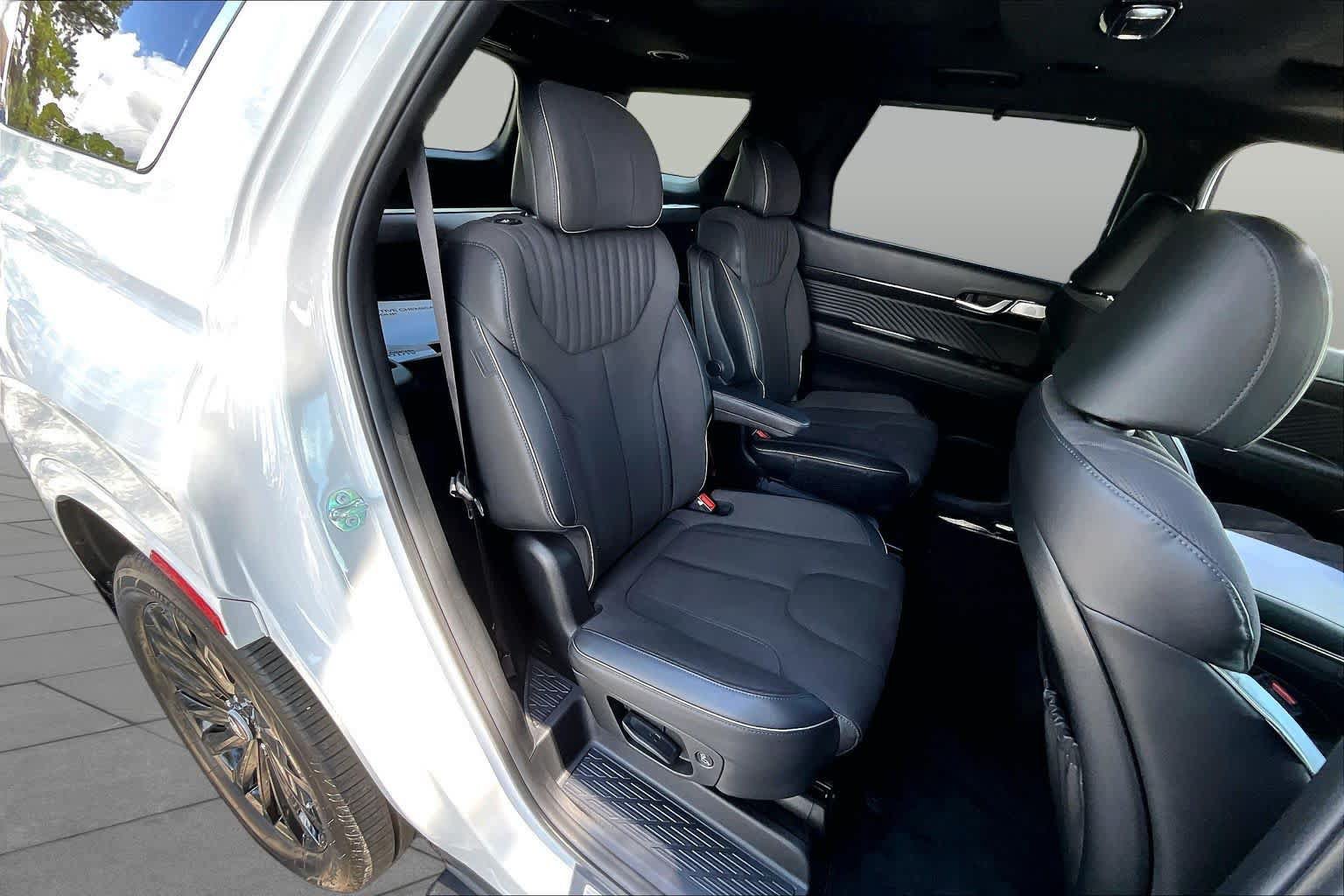 Used 2025 Hyundai Palisade Calligraphy AWD/4WD image 20