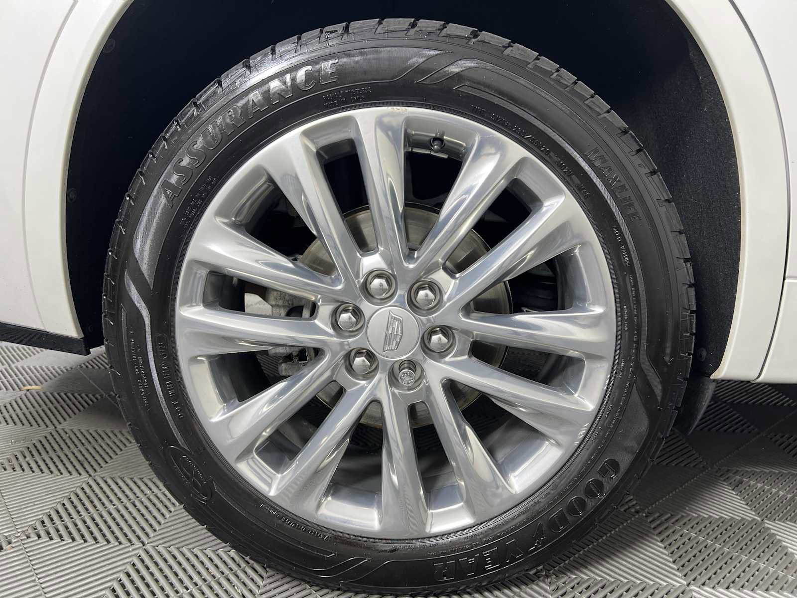 Used 2021 Cadillac XT6 Premium Luxury AWD/4WD image 29