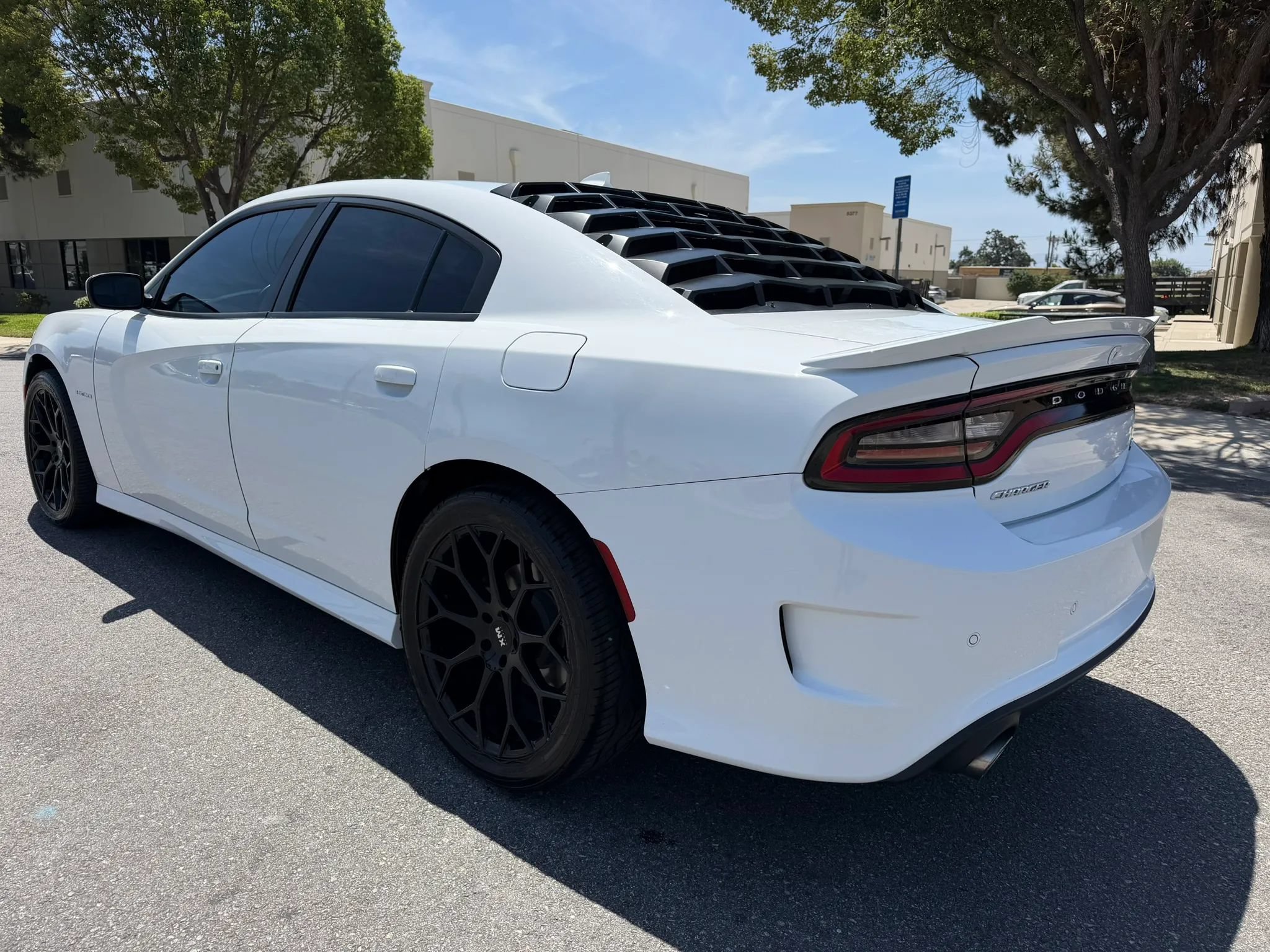 Used 2020 Dodge Charger R/T RWD image 7
