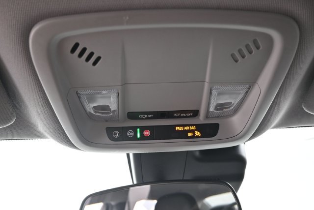 Used 2025 Chevrolet Malibu LT FWD image 27