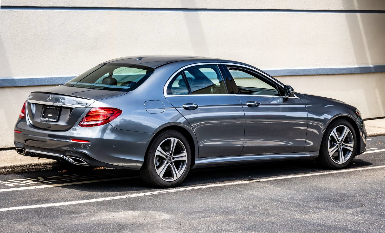 Used 2018 Mercedes-Benz E 300 4MATIC image 9